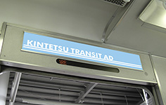 ドア上ポスター